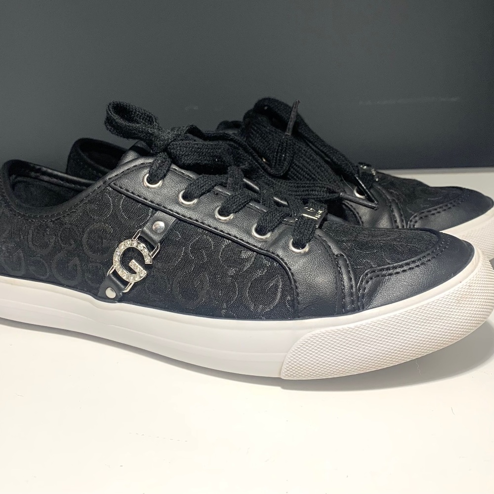 G by Guess Womens Sneakers size 7 black